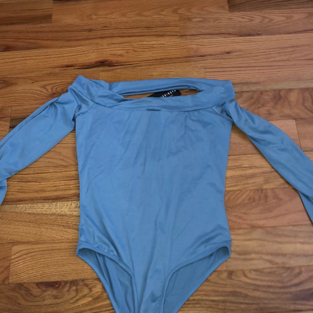 Fashion Nova bodysuit size Medium - Picture 2 of 3